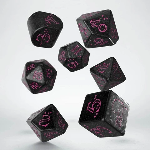 Q-Workshop: Spitty - Llama 7-Die Set Dice & Gaming Accessories Q Workshop