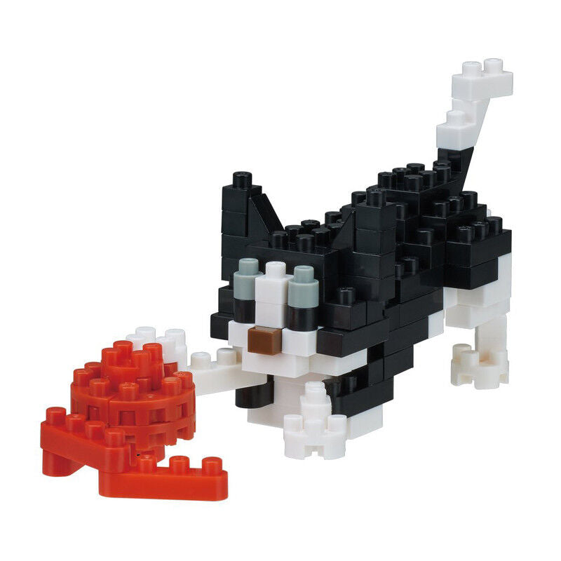 Nanoblock: Collection Series - Playing Cat Toys & Plushes nanoblock   