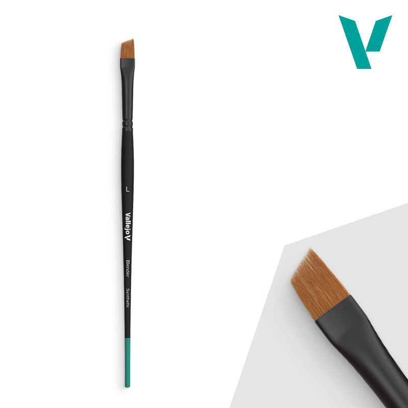 Vallejo: B05003 Large Synthetic Flat Angled Brush