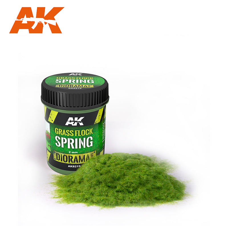 AK Interactive: Grass Flock 2mm - Spring Basing Materials AK INTERACTIVE